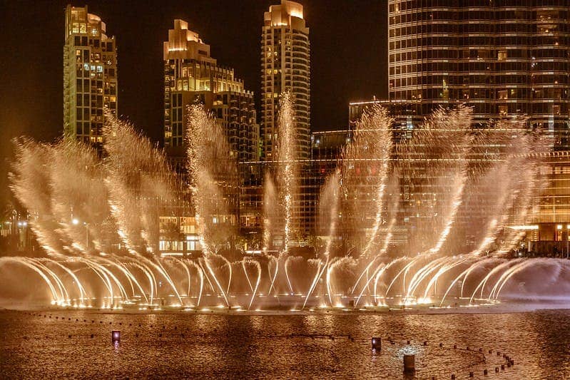 Dubai Fountain Show